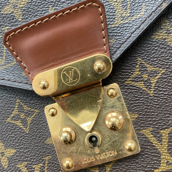 SOLD Vintage Louis Vuitton Briefcase - Picture 5 of 11